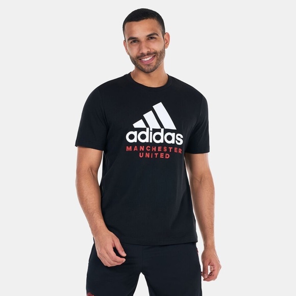 ADIDAS • Men’s Black Manchester United DNA Graphic Tee Shirt - Picture 5 of 6